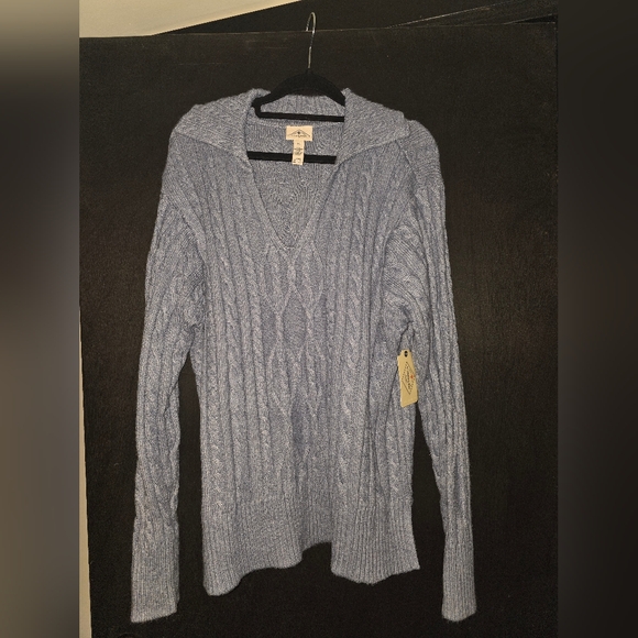 Blue Cable Knit Women's Sweater - Picture 1 of 4